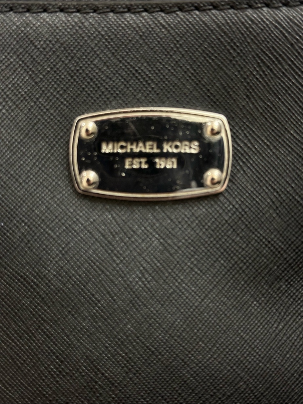 Michael Kors Large Satchel - Picture 4 of 10